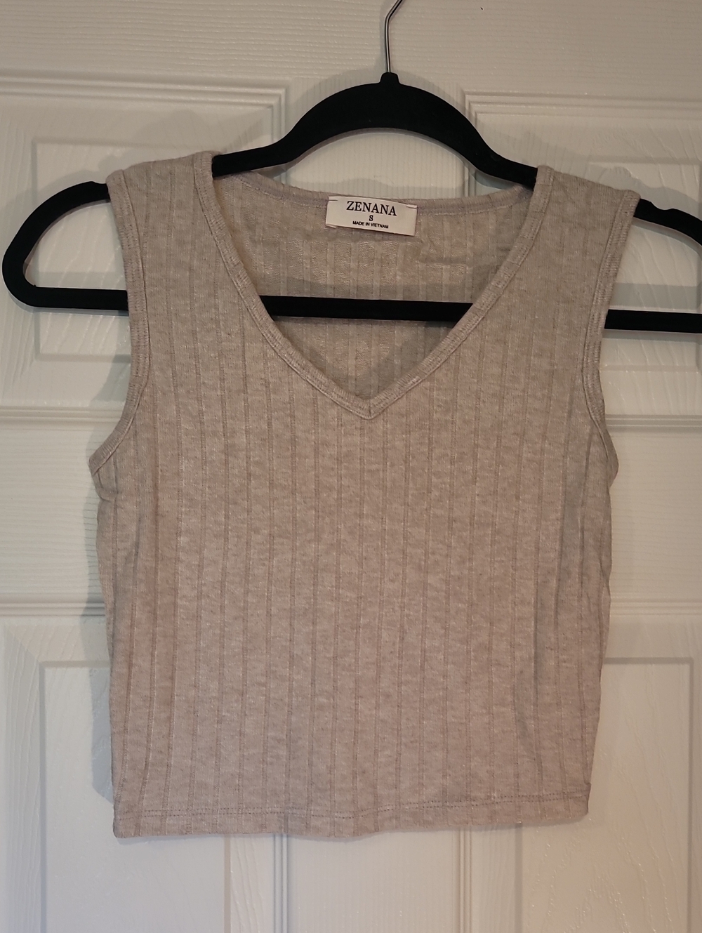 Zenana Outfitters Ribbed V-Neck Crop Tank Top - Light Taupe